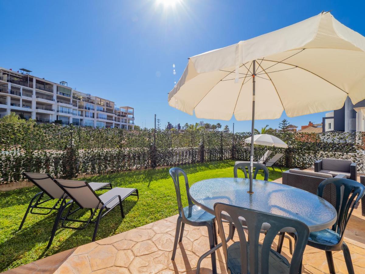 Cubo'S Hostal William'S Sunny 5 With Breakfast Torre de Benagalbon Esterno foto